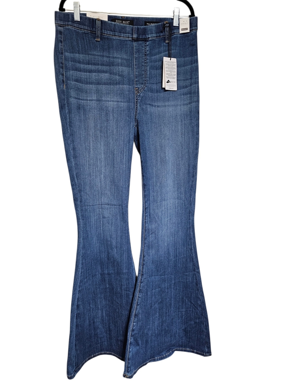 Judy Blue Super Flared Pull On Jeans